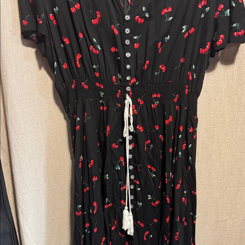 Black Cherry Print Maxi Dress - Picture 5 of 6